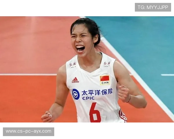 女排主攻手一记重扣引爆全场 女排主攻手一记重扣引爆全场