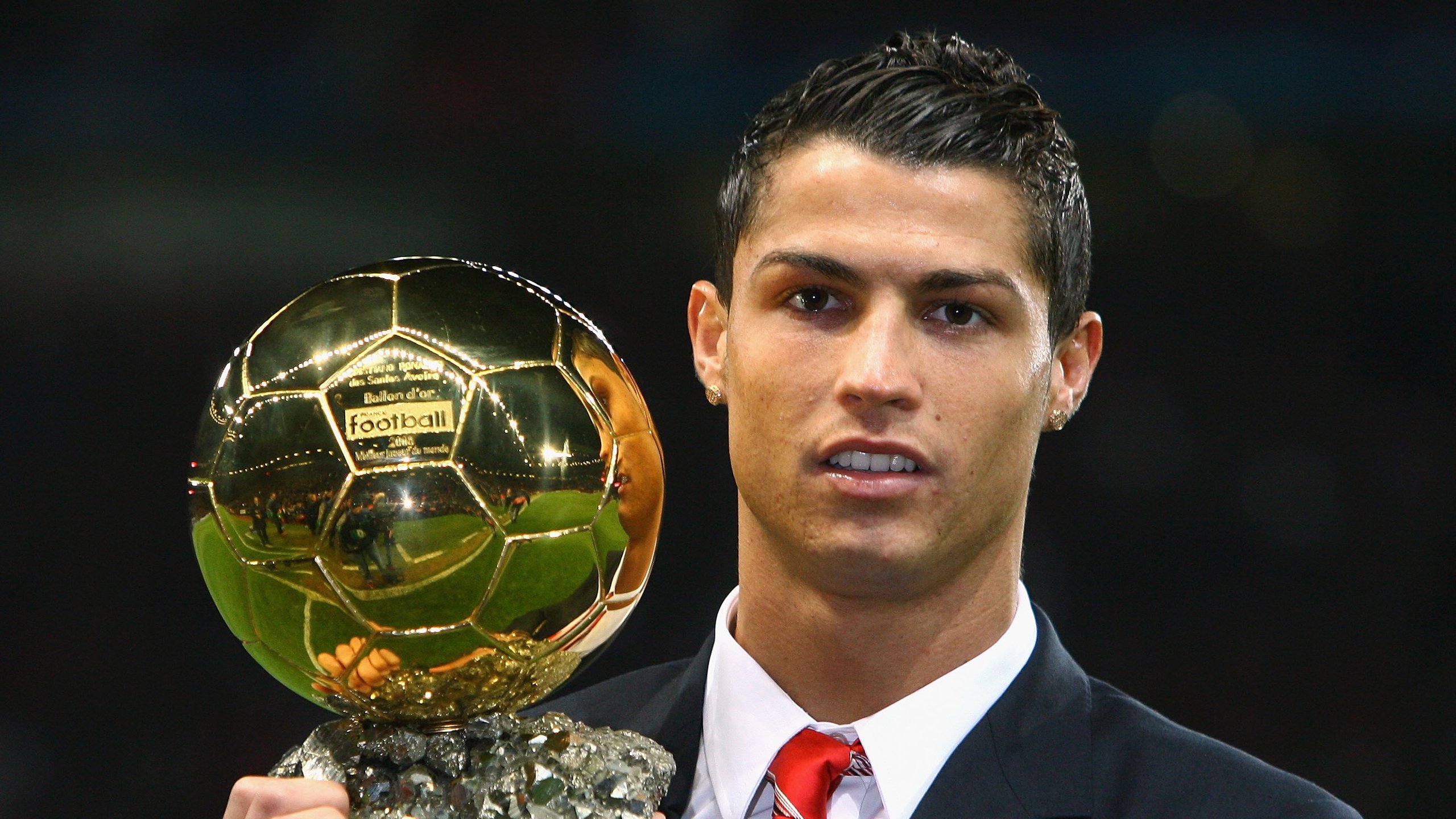 【规则变化】新裁判规则对比赛战术布局的影响分析，裁判规范定义